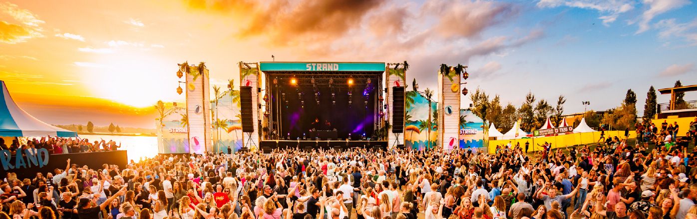 Festival Strand header