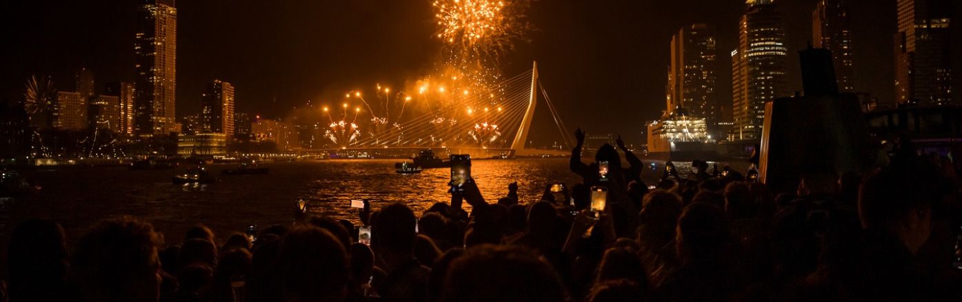 Vrijmiboot NYE Boat Party - Rotterdam  header