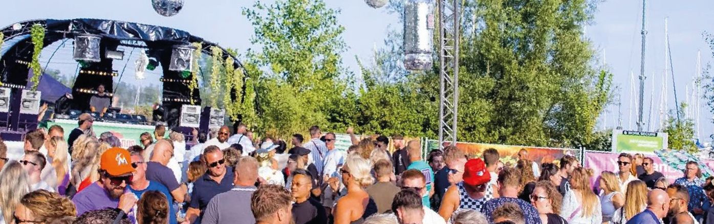 Outdoor Stereo header