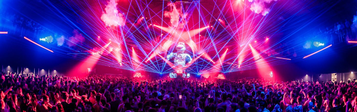 Beter Kom Je Niet Festival header