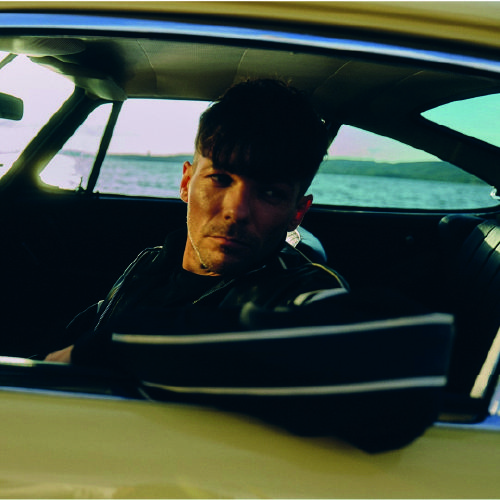 Louis Tomlinson photo