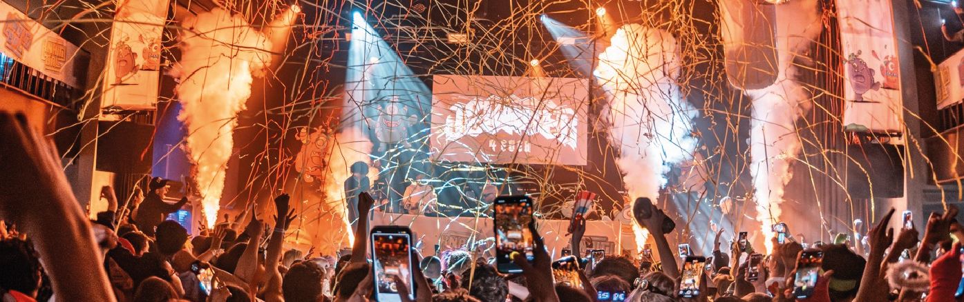 Knaltibal 8de van de 11de header